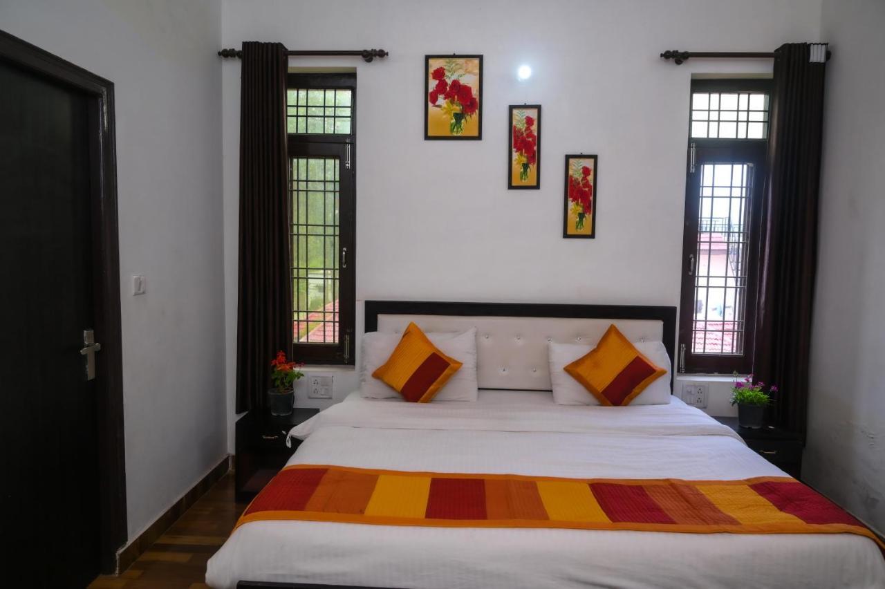 Upvan Inn Bhimtal Bagian luar foto